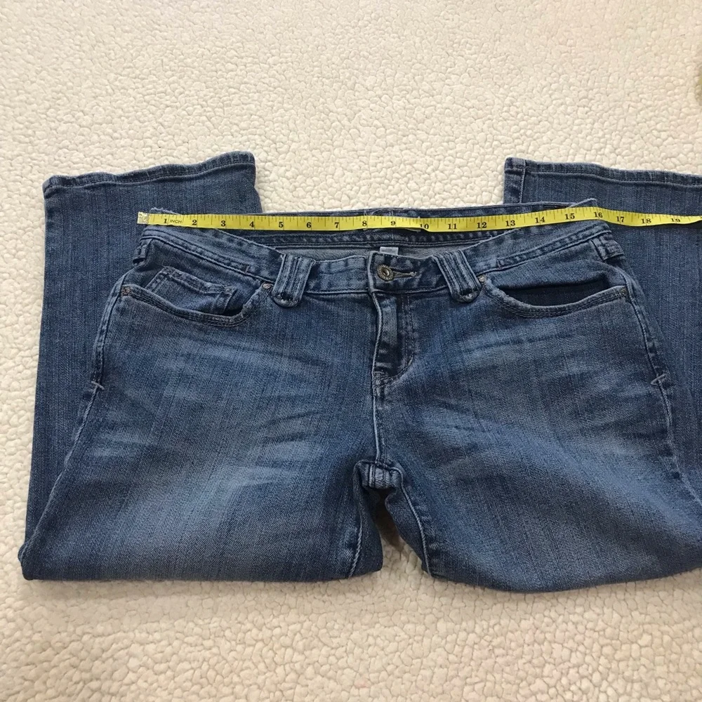 Aeropostale Stretch Denim Blue Jean Capri Pants
Size 9 / 10 Medium 
2 Front & - Picture 14 of 16